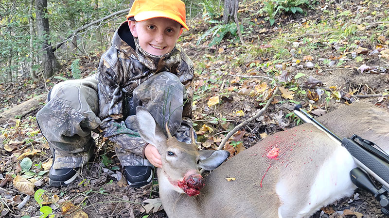 Lincoln Cashion's first deer
