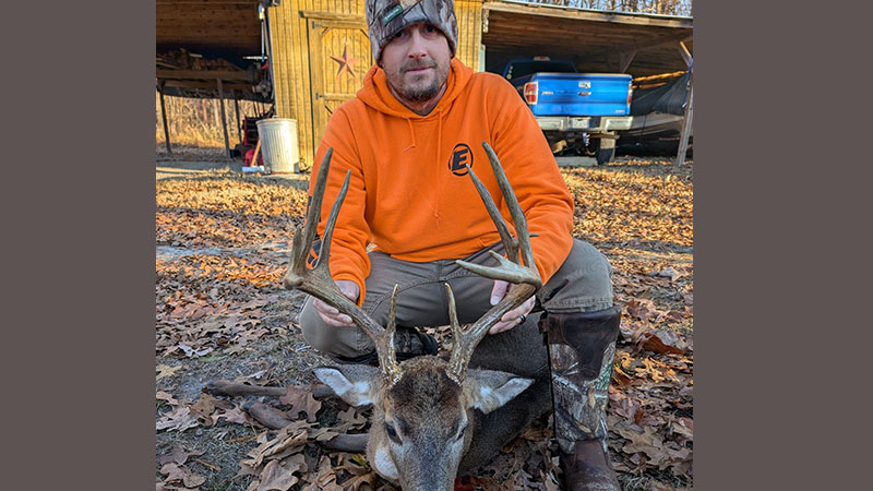 Jesse rattles one in - Carolina Sportsman