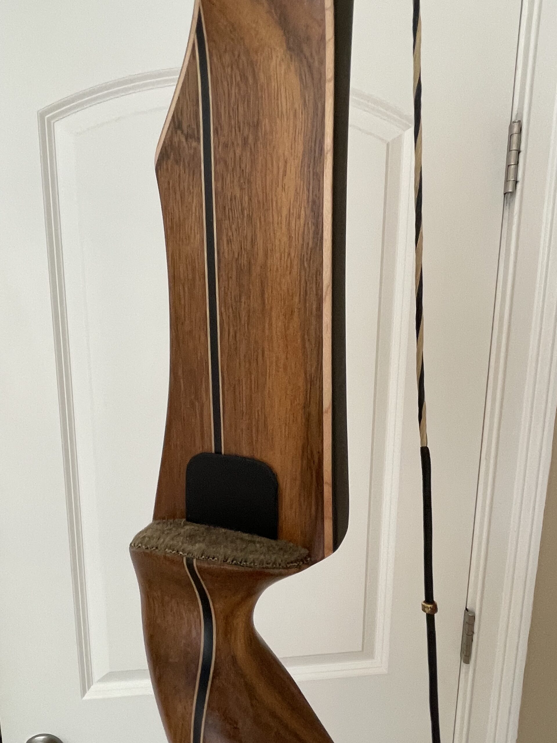 Bear Super Kodiak Recurve Bow – Mint Condition